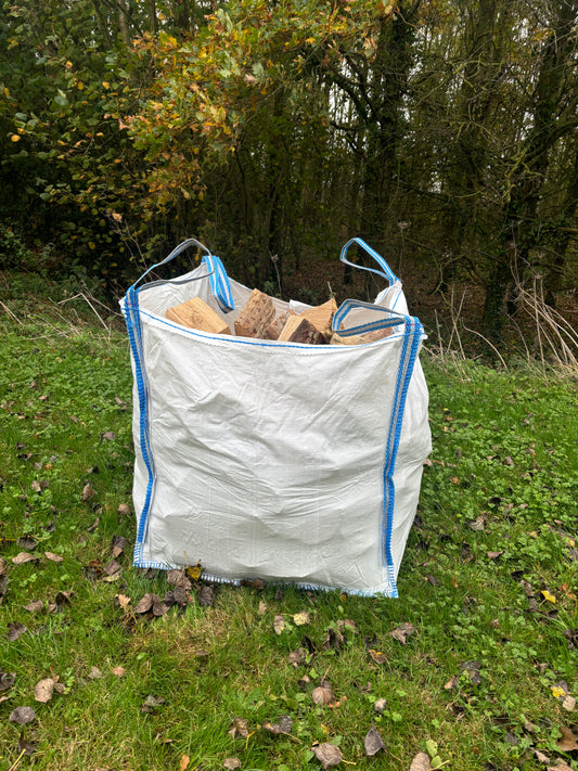 Quality Kiln Dried Ash Firewood | 1000L Bag | Low Moisture Content (Under 12%) - The Cosy Firewood Company